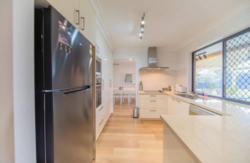 Springfield House | 4BR Sweet Home Spingfield