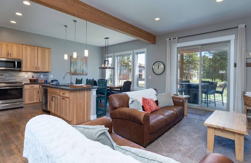 Winter Park Condo | 4BR Townhouse with Hot Tub, Fireplace & Views