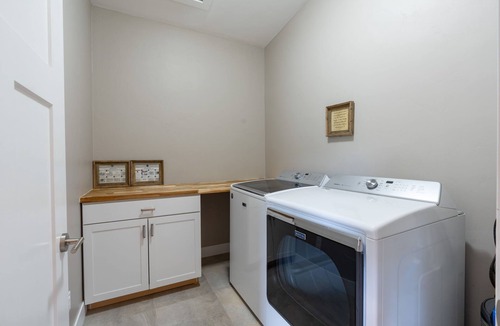 Winter Park Condo | 4BR Townhouse with Hot Tub, Fireplace & Views