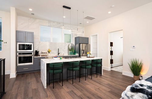 Washington Ave./ Memorial Park House | 4BR Urban Oasis | Rooftop | FIFA | Gym | Nr Dwntwn