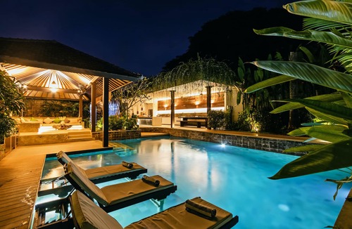 Dyanapura Villa | 4BR Villa Besok