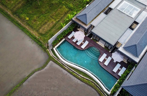 Pengosekan Villa | 4BR Villa Tenang Tropical Modern Villa with Private Pool in Ubud's Nature