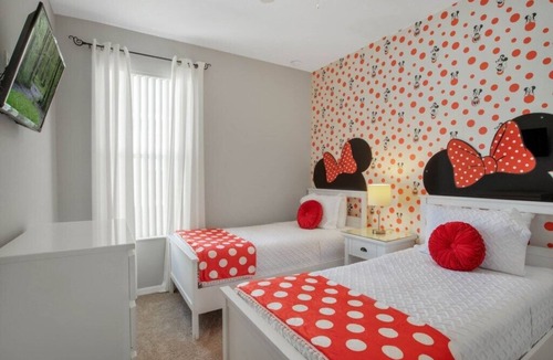 Crystal Cove Resort | 4BR Villa w/Private Pool, Game and Themed Rooms!