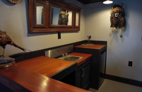 Amarillo House | 4BR w/Man Cave & She Cave Fun!