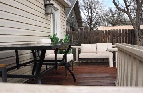 Amarillo House | 4BR w/Man Cave & She Cave Fun!