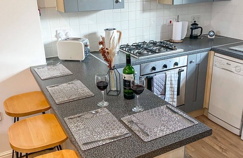 Lichfield Apartment | 4c Gaia Lane