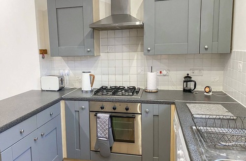 Lichfield Apartment | 4c Gaia Lane