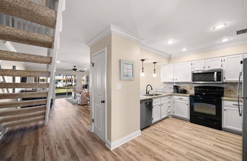Miramar Beach Ski Chalet | 4C, Meet Me at The Gulf