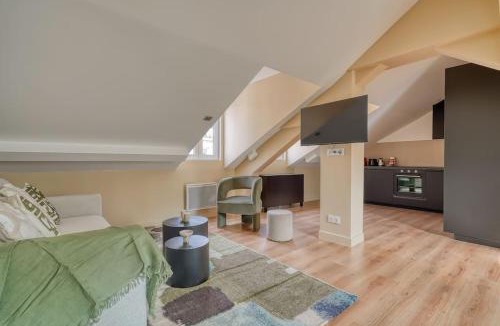 15th Arrondissement Apartment | 4G#Appart 8Pers # 3 Chambres # Commerce # Paris 15#AC