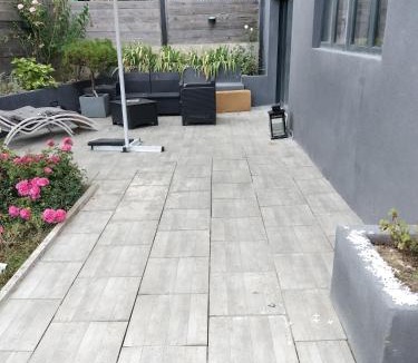 Saint-Jean-de-Braye Apartment | 4MIN ORLEANS APPT 1CHB PLEIN AU CALME AVEC TERRASSE ET PARKING DEVANT