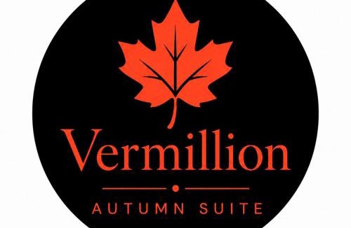 Aalborg Midtby House | 4Seasons - Vermillion Autumn Suites