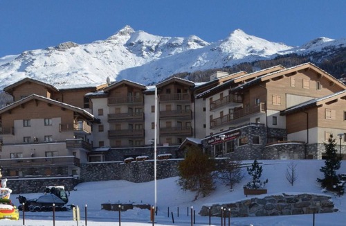 Val Cenis Apartment | 4th floor, balcony, tv, ski locker, 38m², Val Cenis