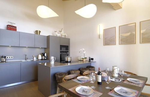 Bergers Apartment | 4th floor, fitness, swimming pool, sauna, hammam, balcony, tv, ski locker, 115m², Alpe d'Huez
