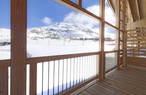 Bergers Apartment | 4th floor, fitness, swimming pool, sauna, hammam, balcony, tv, ski locker, 115m², Alpe d'Huez