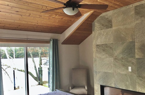 Muskoka Lakes House | 5 - 4 Bedroom Single Unit