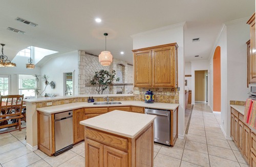 Crowley Cottage | 5 Acres! Countryside Getaway Outside Fort Worth