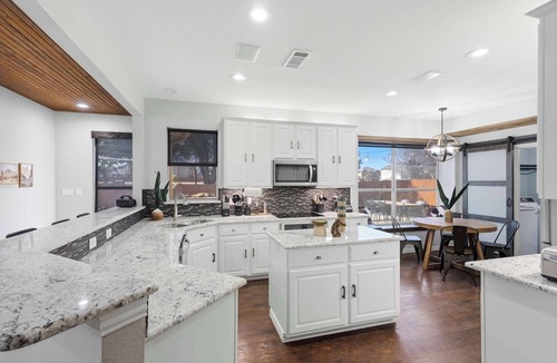 Fossil Creek House | 5-BD Vacation Retreat w Pool & Ping Pong!