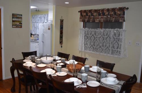 Lake Harmony Estates House | 5 Bdr Cabin Game rm Large Deck Fireplace FireTable