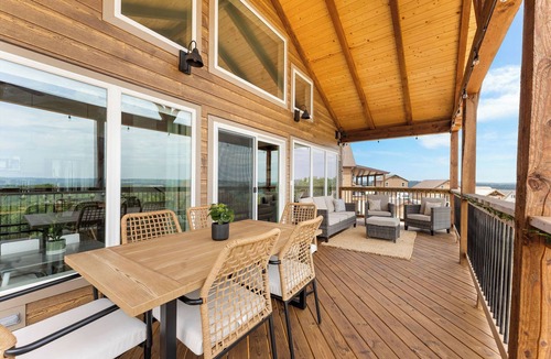 Kimberling City Cabin | 5 Bdrm, LazyRiver, Indoor/outdoor Pools