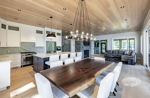 Rosseau Cottage | 5 bed 3 bath cottage on Lake Rosseau