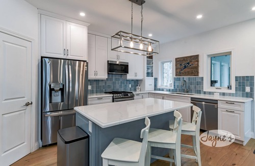Algonquin Highlands Cottage | 5 bed, 4 bath cottage on Kawagama Lake