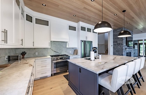 Rosseau Cottage | 5 bed 4 bath cottage on Lake Rosseau