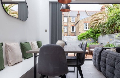 Balham Apartment | 5 Bed Apartment in Clapham
