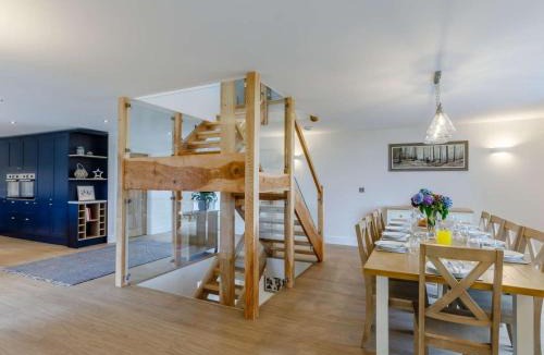 Brayford House | 5 Bed in Barnstaple oc-85165