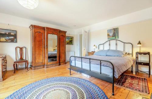 Battle House | 5 Bed in Battle oc-c31779