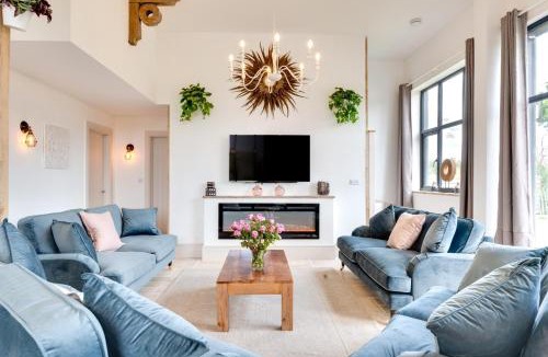 Melton Constable House | 5 Bed in Briston oc-2305