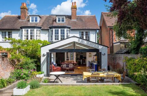 Canterbury House | 5 Bed in Canterbury oc-ct043