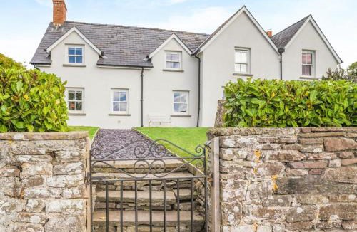 Crickhowell House | 5 Bed in Crickhowell oc-90053