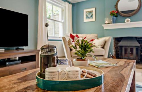 Winfrith Newburgh House | 5 Bed in Dorchester oc-86025