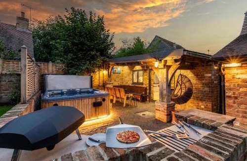 Dursley House | 5 Bed in Frampton On Severn oc-d29489