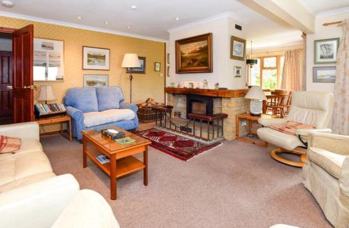 Lochailort House | 5 Bed in Lochailort CA231