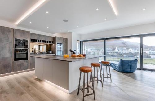 Mortehoe House | 5 Bed in Mortehoe oc-c30855