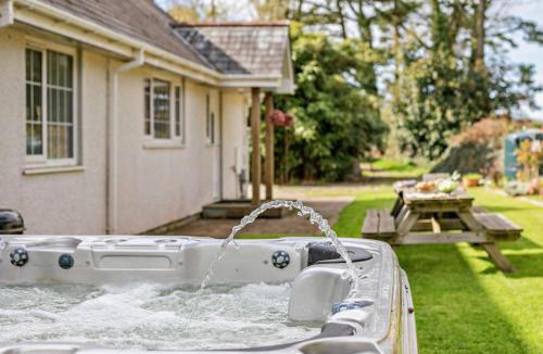 Newquay House | 5 Bed in Newquay 46489