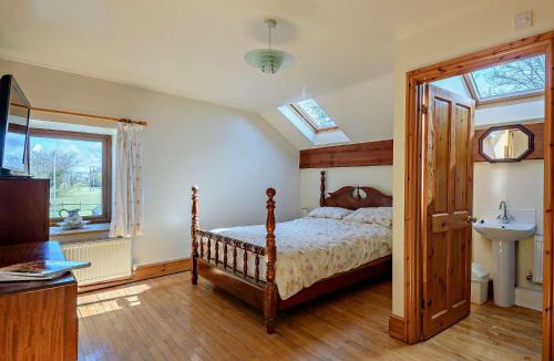 Knott End-on-Sea House | 5 Bed in Pilling 40993