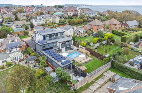 Shanklin House | 5 Bed in Shanklin oc-s33401