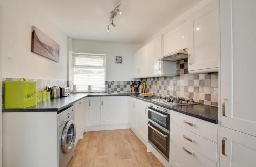 Sheringham Apartment | 5 Bed in Sheringham oc-1450