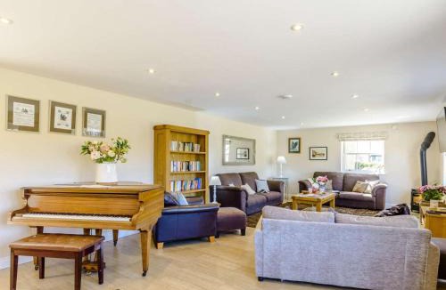 Thirsk House | 5 Bed in Thirsk oc-40349