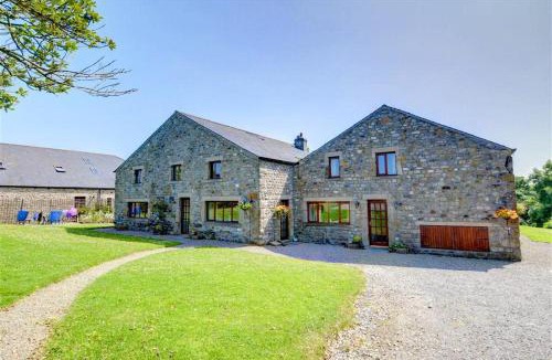 Fence House | 5 Bed in Tosside Near Settle oc-ds103