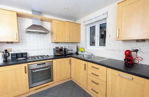 Aylesford House | 5-bed Modern & luxurious house