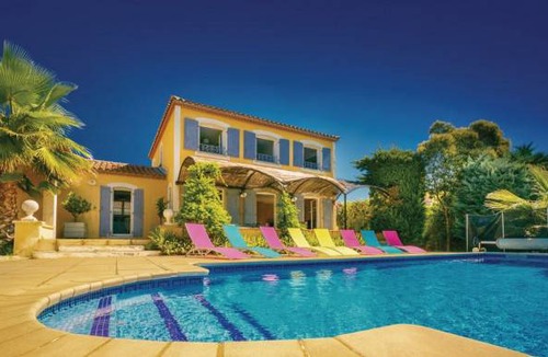 Thezan-les-Beziers House | 5 bedroom accommodation in Thézan-lès-Béziers