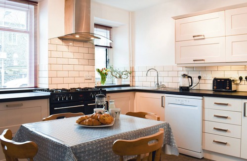 Bowness-on-Windermere Cottage | 5 bedroom accommodation in Bowness-on-Windermere