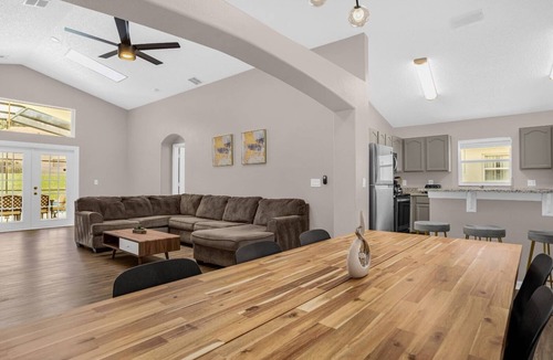 Windsor Palms House | 5 Bedroom/4 Baths/Indian Creek (2504 OL)