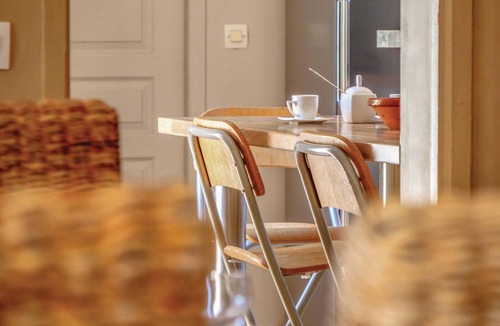 Thezan-les-Beziers House | 5 bedroom accommodation in Thézan-lès-Béziers