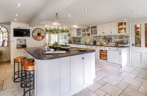 Ashby Saint Ledgers Cottage | 5 bedroom accommodation in Ashby St Ledgers