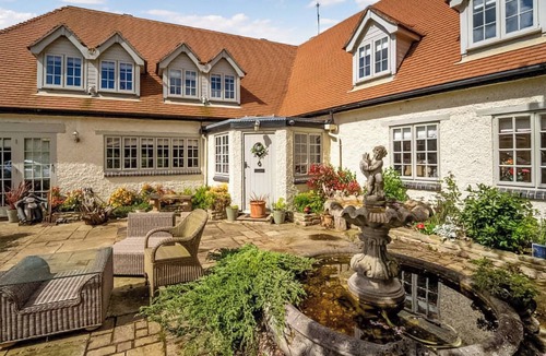 Ashby Saint Ledgers Cottage | 5 bedroom accommodation in Ashby St Ledgers