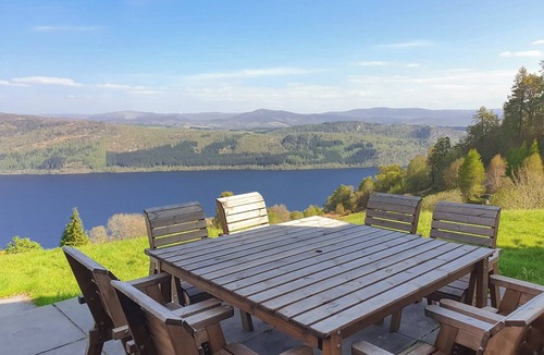 Lewiston Cottage | 5 bedroom accommodation in Drumnadrochit